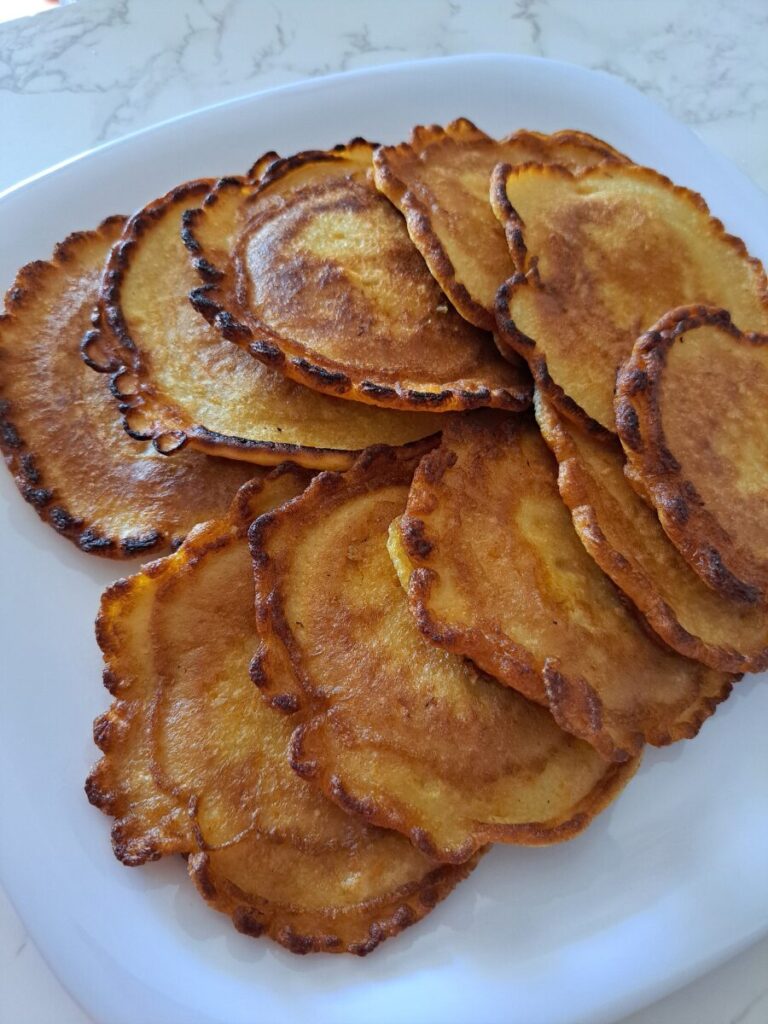 Quick and Easy Pumpkin Fritters for a delicious breakfast.